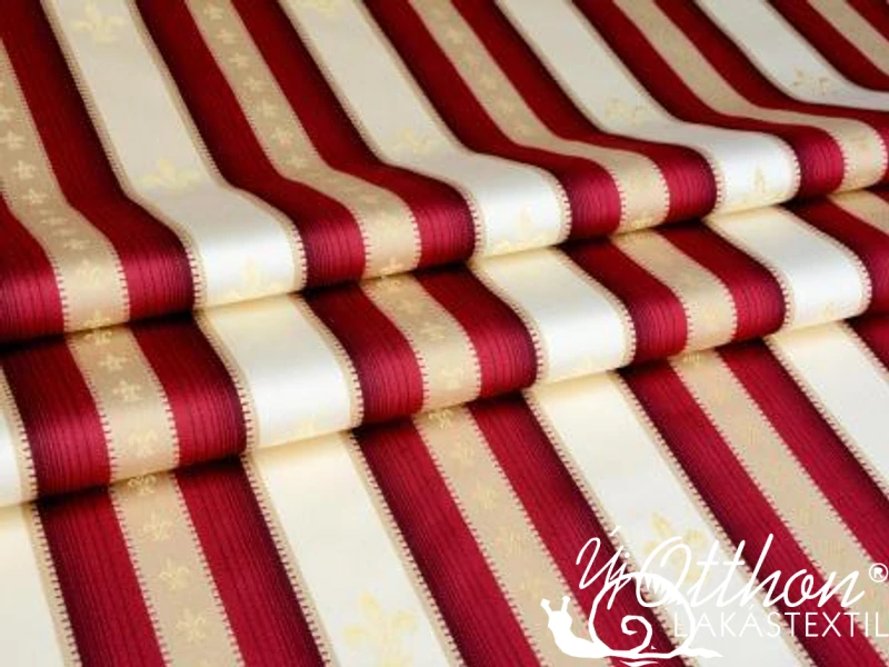 Alexandria Bordó csíkos