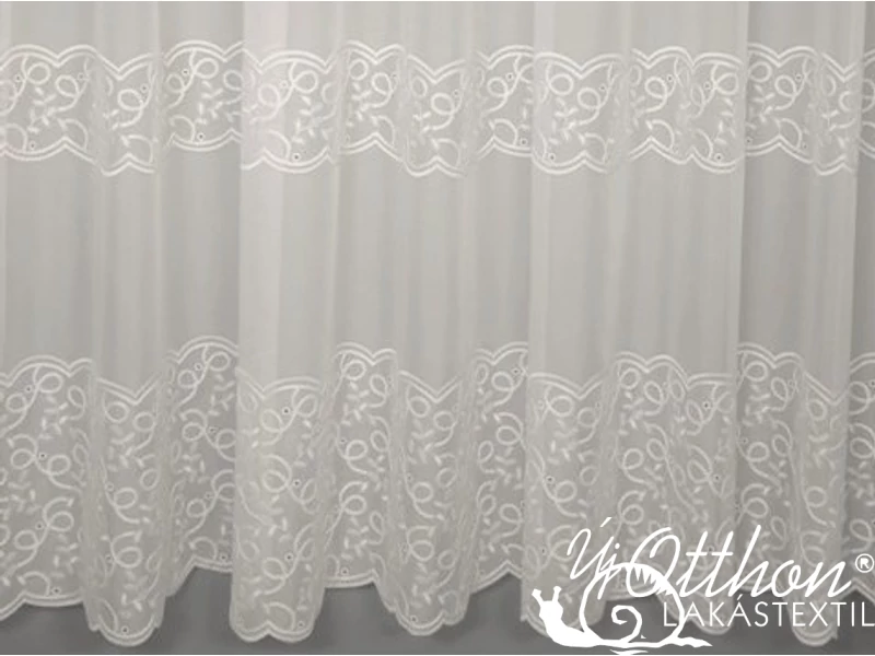 Ancsa - fehér, bordűrös hímzett voile - 290cm