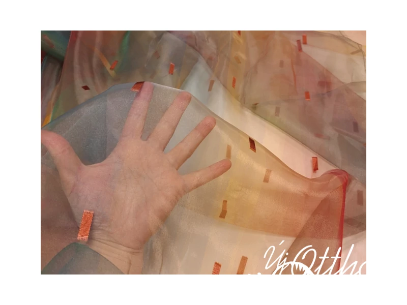 Shirley szivárványos