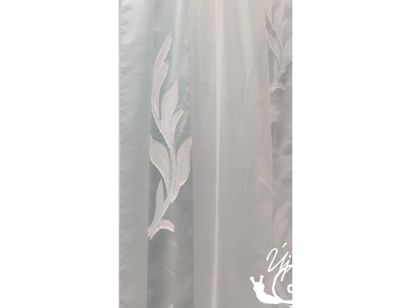 Erika 290cm Fehér elegáns fényáteresztő