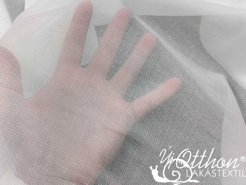 Kaba - 257cm - apró kockásan szőtt törtfehér voile
